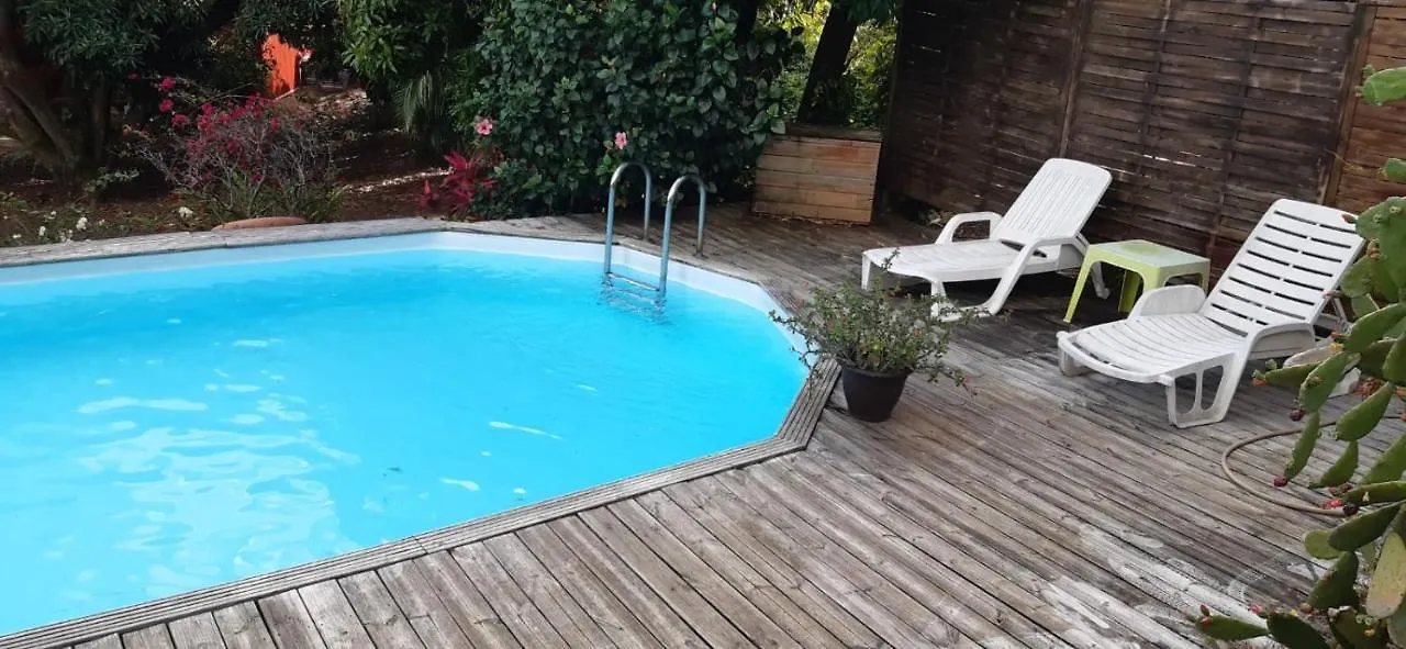 Le Chalet Tropical Le François